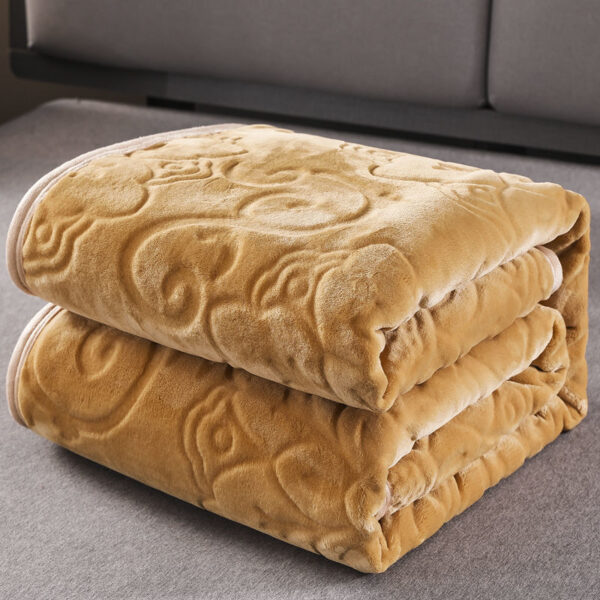 Solid Soft Warm Velvet Blanket - Image 8