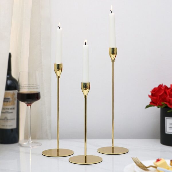 Ins Luxury Metal Candle Holders Candlestick Fashion Wedding Table Candle Stand Exquisite Candlestick Christmas Table Home Decor