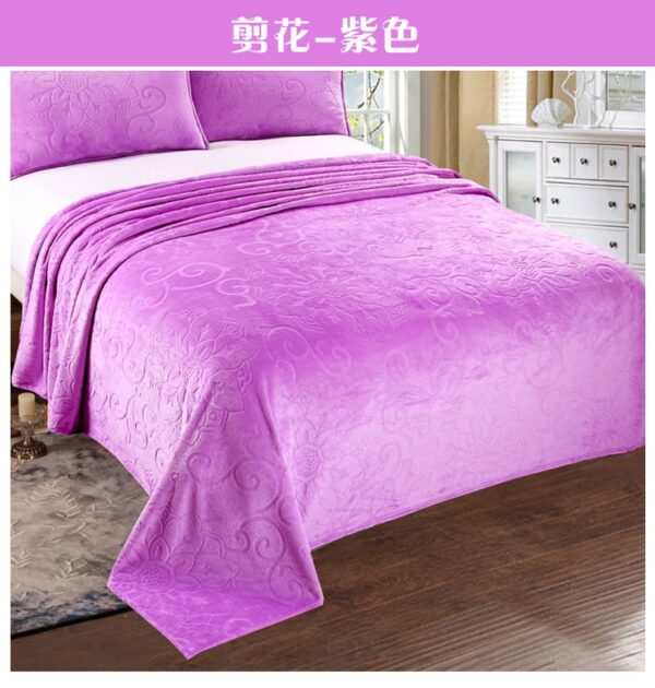 Solid Soft Warm Velvet Blanket - Image 2